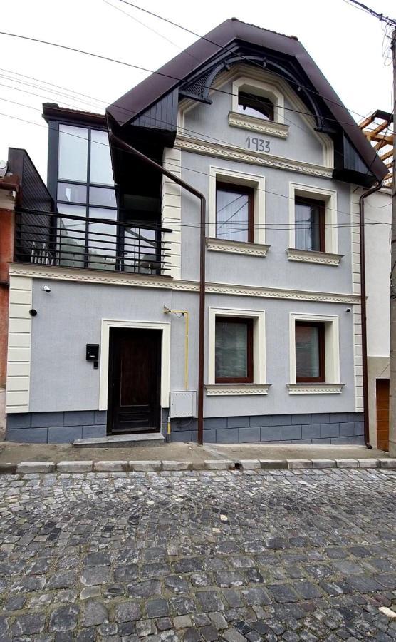 Casa Chiper - Apartament Etaj 1 Braşov Buitenkant foto